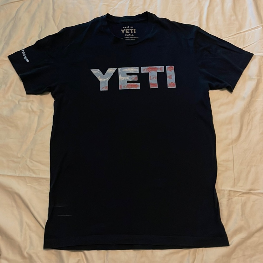 Boys Yeti T -Shirt .